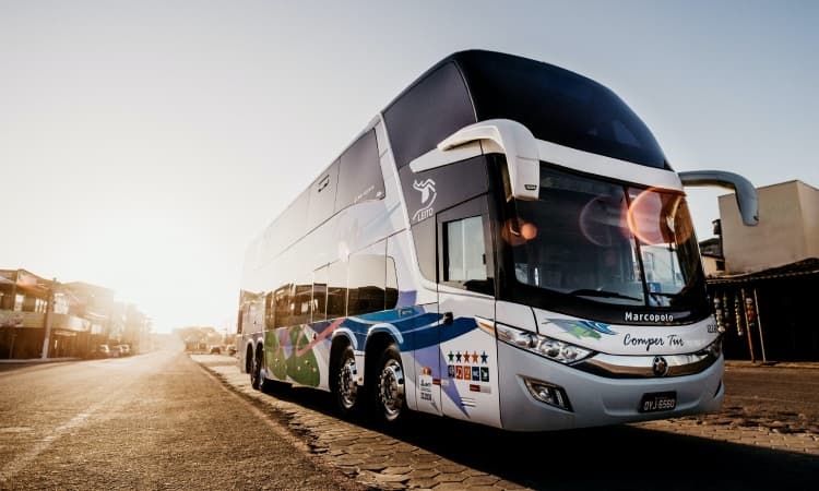 Tips bus pariwisata jarak jauh, Sumber: jogjarafira.com