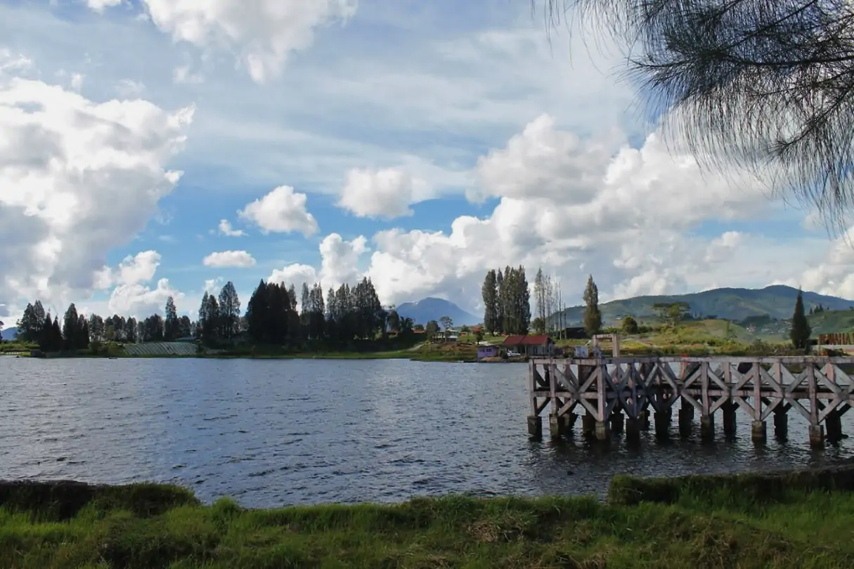Danau Diatas