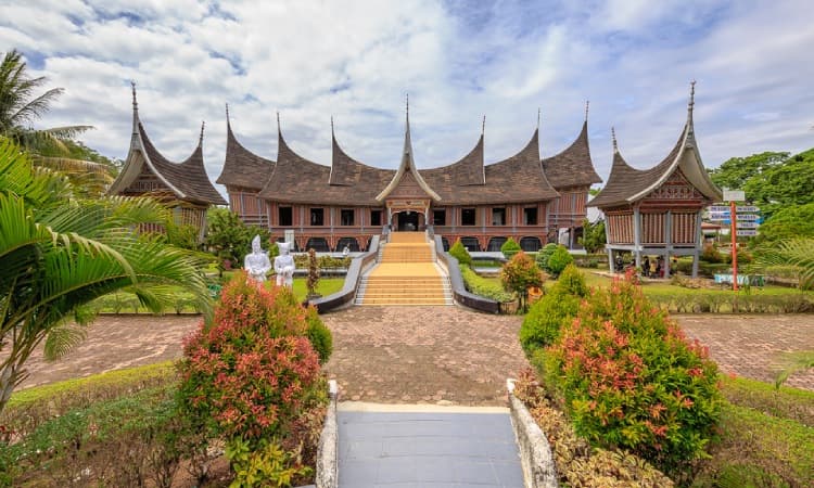 Museum Adityawarman, Sumber: wikipedia.com