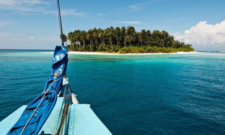 Pulau Siberut Mentawai, Sumber: piknikdong.com