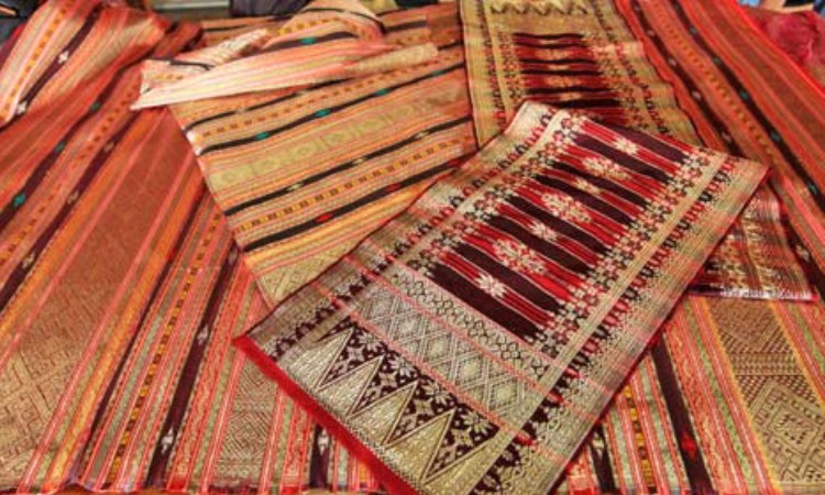 Harga kain songket, Sumber: fitinline.com